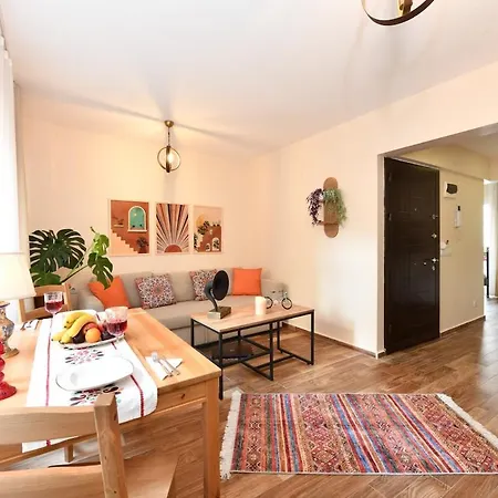 Comfortable Bright Ac Galata דירה איסטמבול